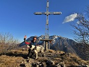 42 Alla croce del Monte Castello (1425 m)